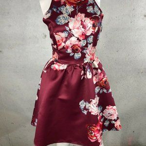Charollote Russe Formal Floral Print Dress Size Me